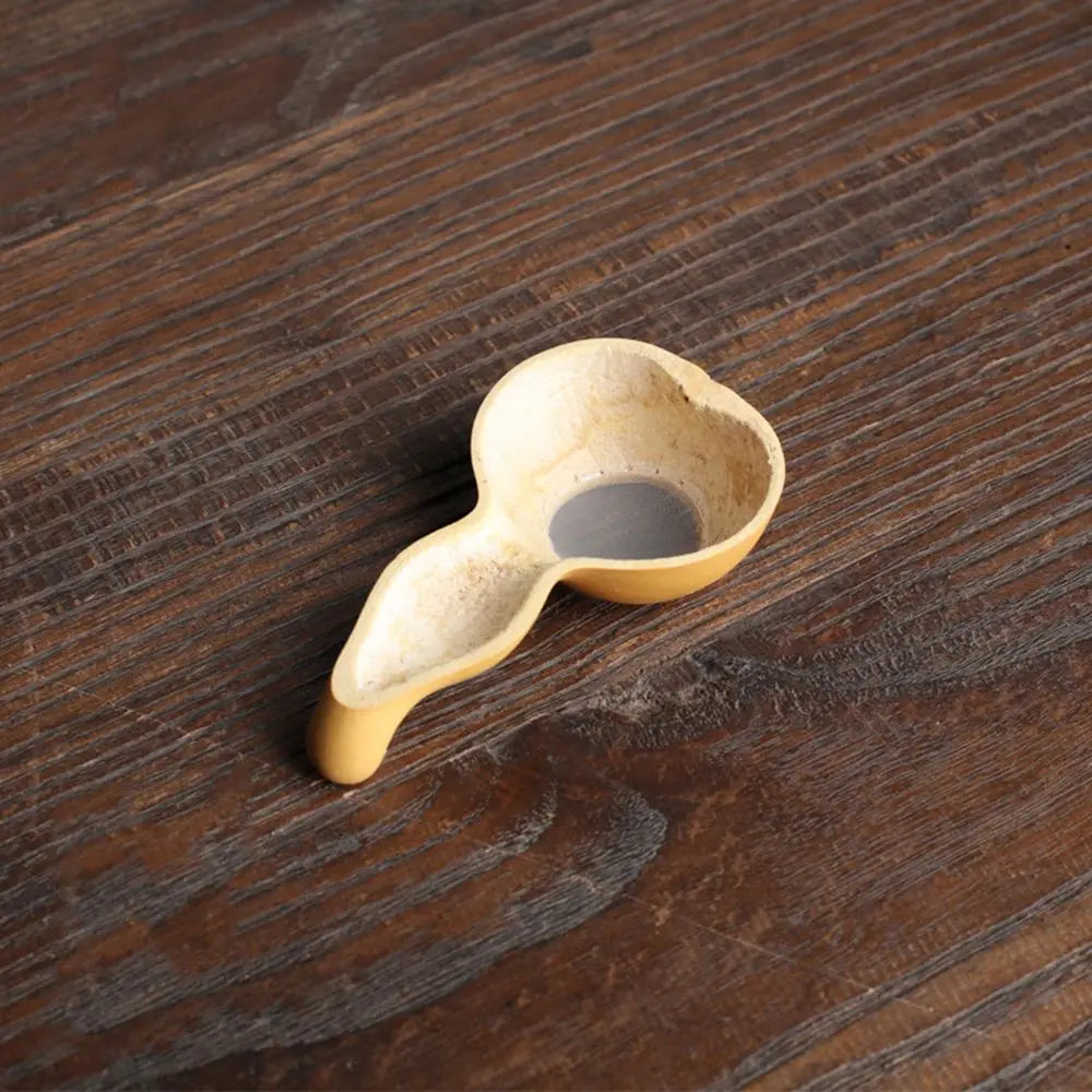 Japanese-Style Natural Bamboo Tea Scoop — Handcrafted Rattan Tea Shovel