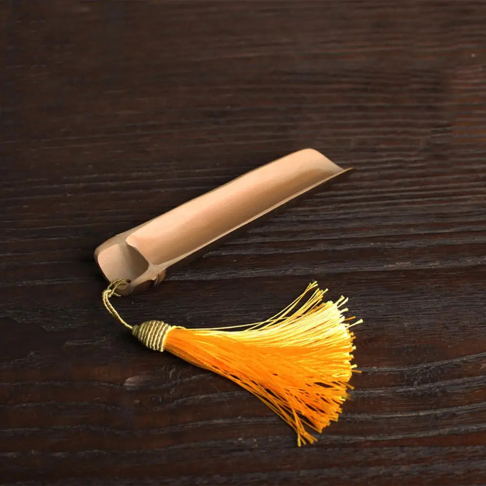 Japanese-Style Natural Bamboo Tea Scoop — Handcrafted Rattan Tea Shovel