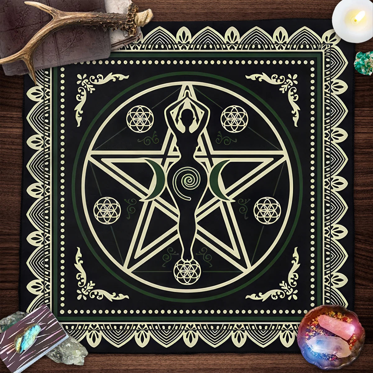 Witchcraft Goddess Altar Cloth — Five-Pointed Star Tarot Tablecloth
