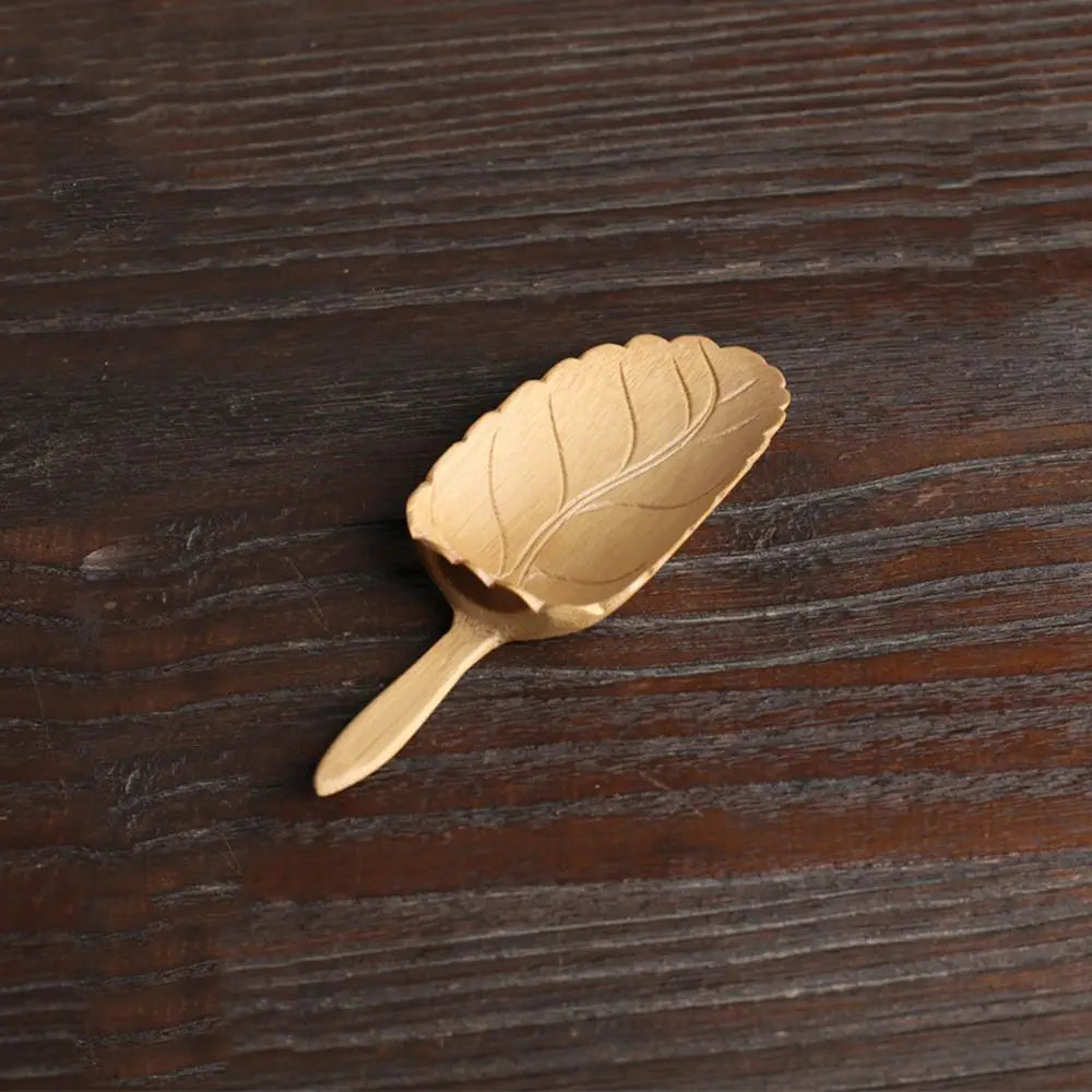 Japanese-Style Natural Bamboo Tea Scoop — Handcrafted Rattan Tea Shovel