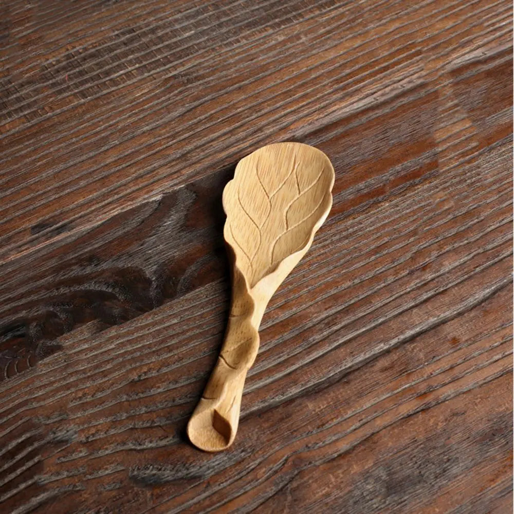 Japanese-Style Natural Bamboo Tea Scoop — Handcrafted Rattan Tea Shovel