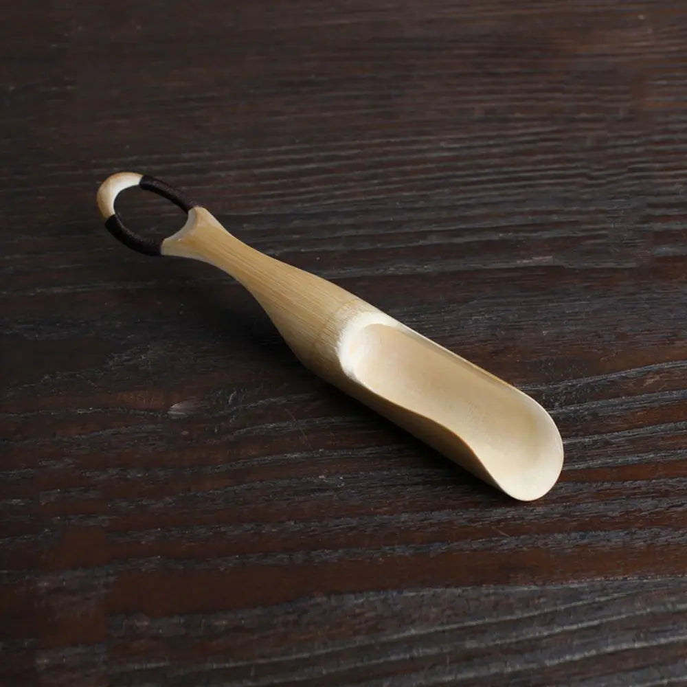 Japanese-Style Natural Bamboo Tea Scoop — Handcrafted Rattan Tea Shovel