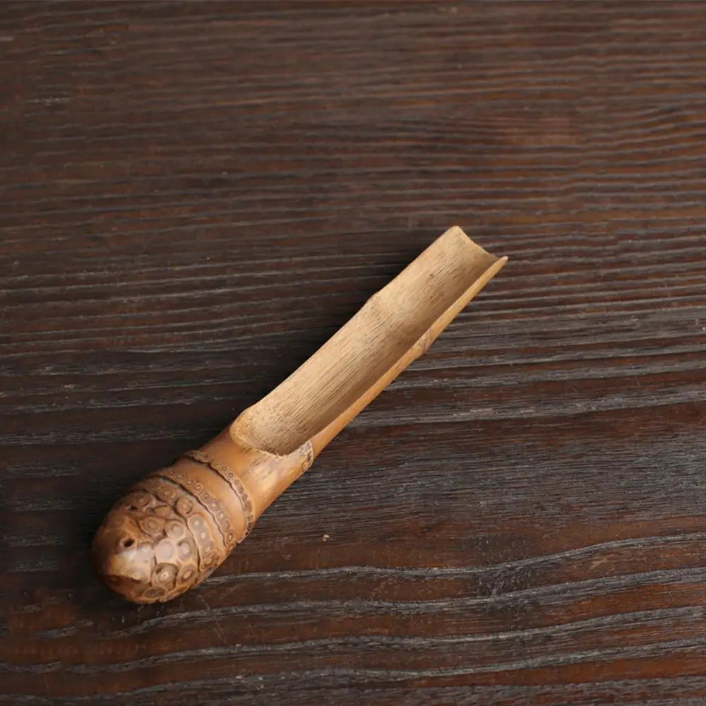 Japanese-Style Natural Bamboo Tea Scoop — Handcrafted Rattan Tea Shovel