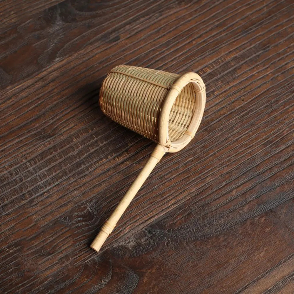 Japanese-Style Natural Bamboo Tea Scoop — Handcrafted Rattan Tea Shovel