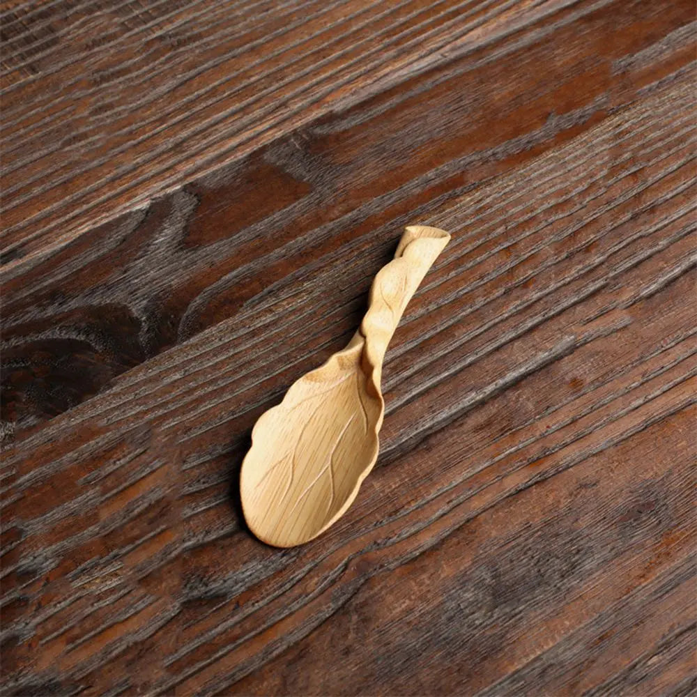 Japanese-Style Natural Bamboo Tea Scoop — Handcrafted Rattan Tea Shovel